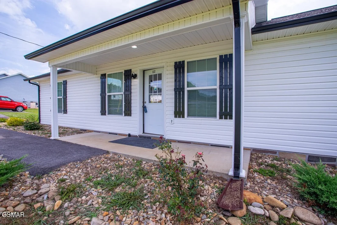 Photo of 322 Harrison Ferry Road