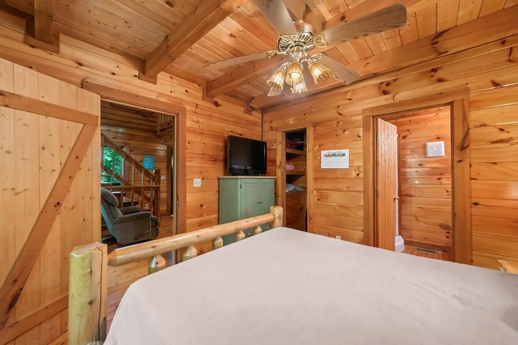 Photo of 4226 Chamberlain Lane