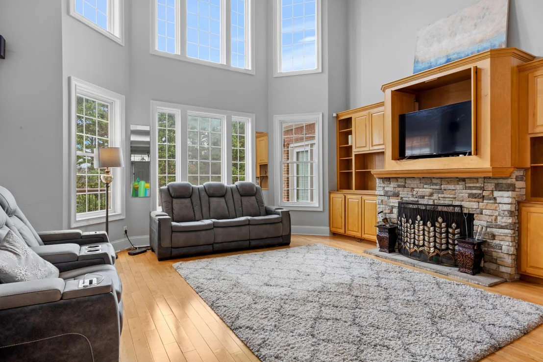 Photo of 7416 Splendid View Drive