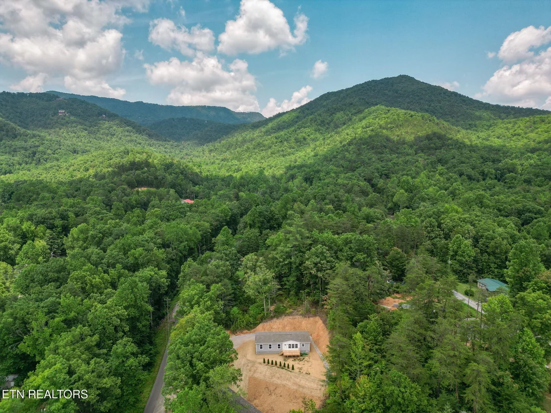 Photo of 1530 Alpine Drive