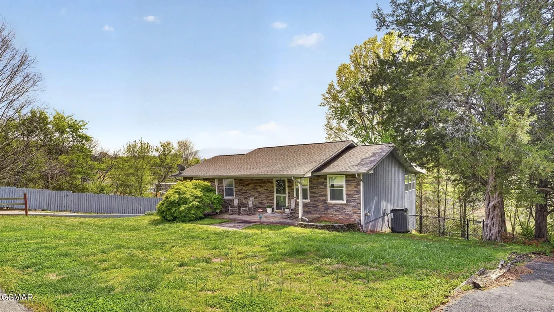 Photo of 1214 Cherokee Circle Drive