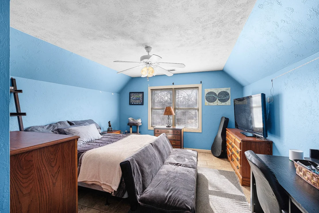 Photo of 70 Lab Dr