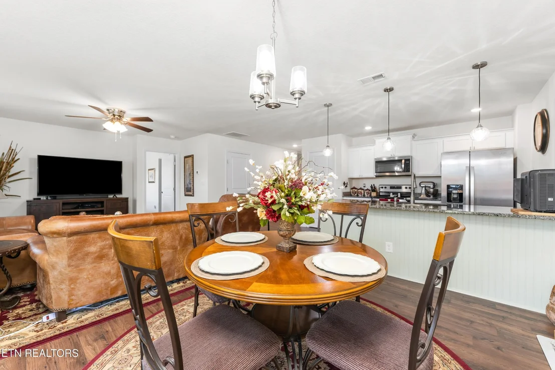Photo of 180 Crescent Circle