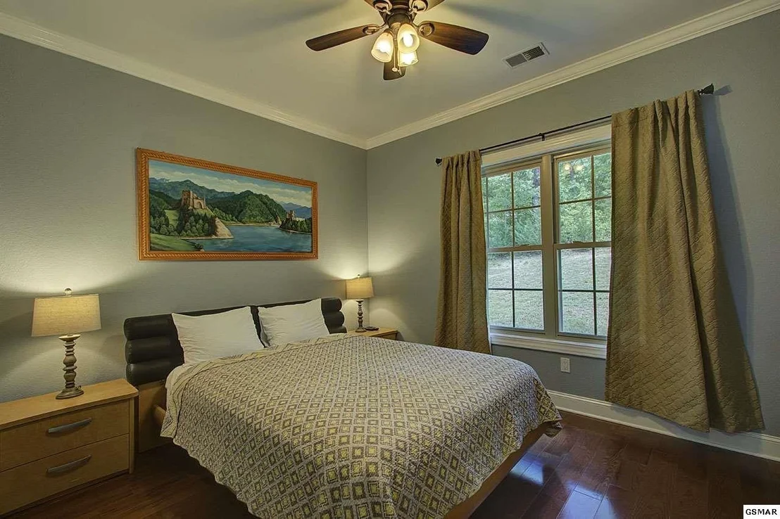 Photo of 712 Pleasant Valley Drive