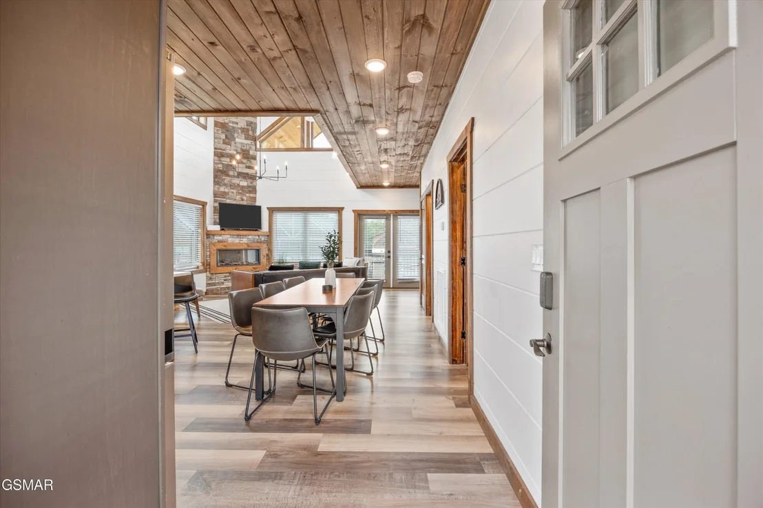 Photo of 411 Hatchet Way