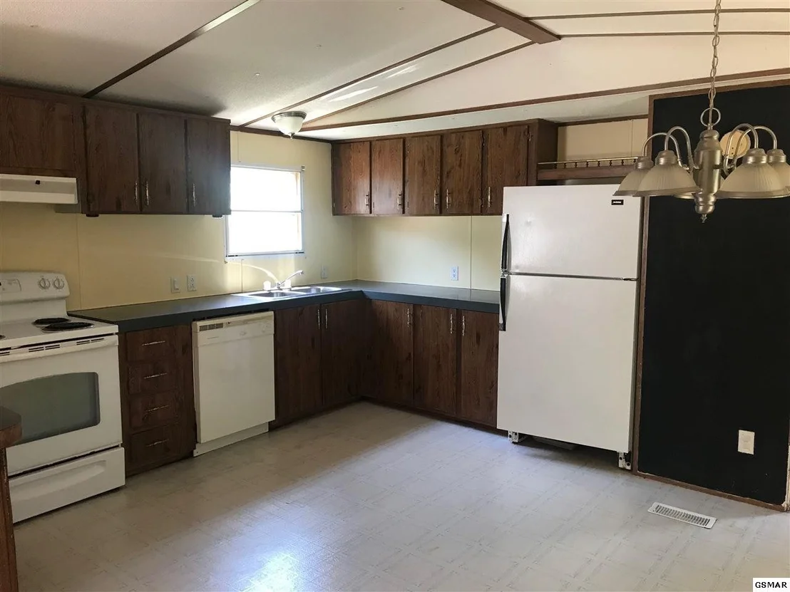 Photo of 2093 Sims Road