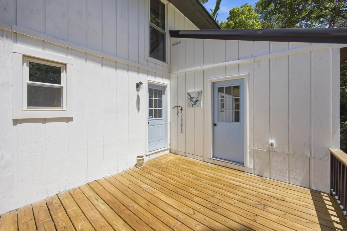 Photo of 9204 Pine Ridge Road