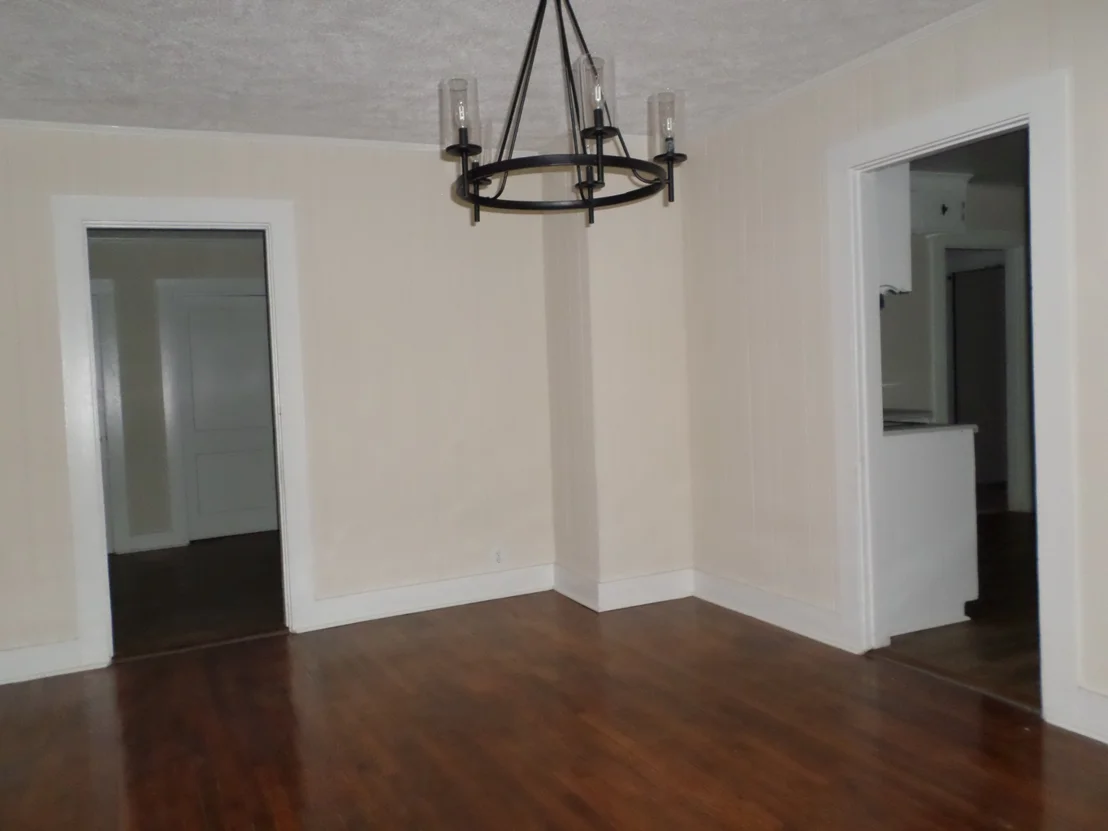 Photo of 43 Bemis Ln