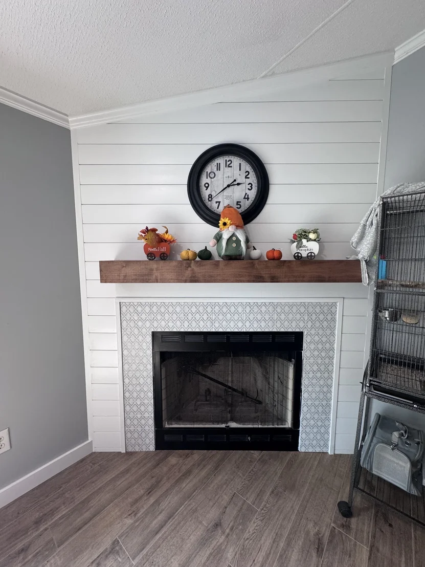 Photo of 2205 Carmichael Rd
