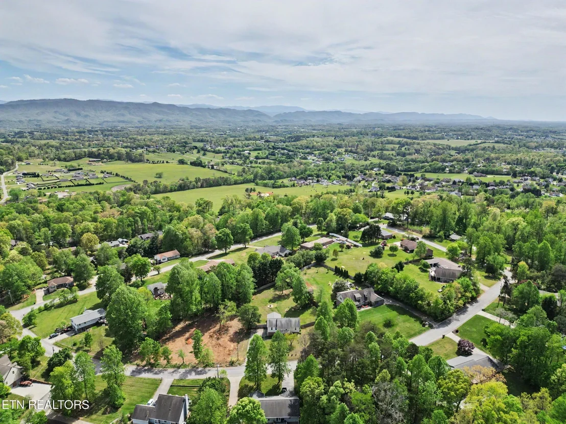 Photo of 862 Hinkle Estates Drive