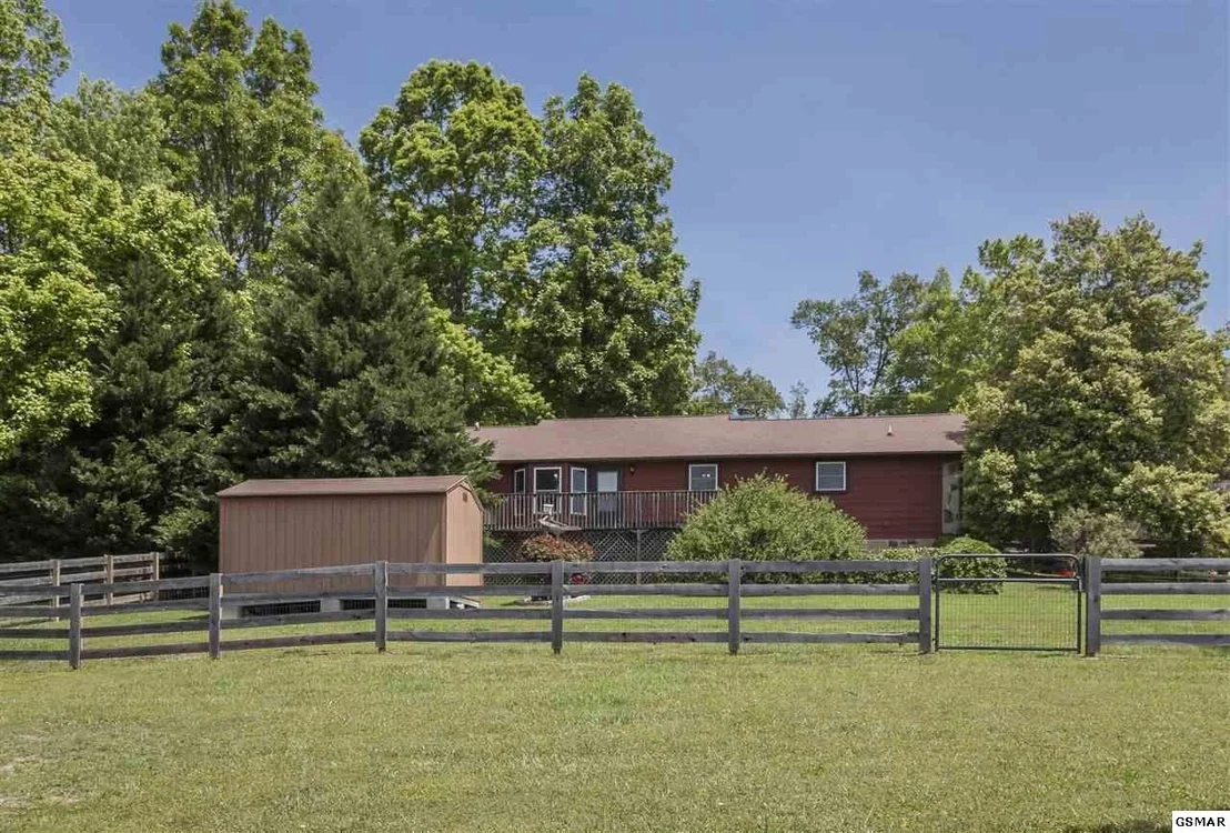 Photo of 2460 Amanda Lane