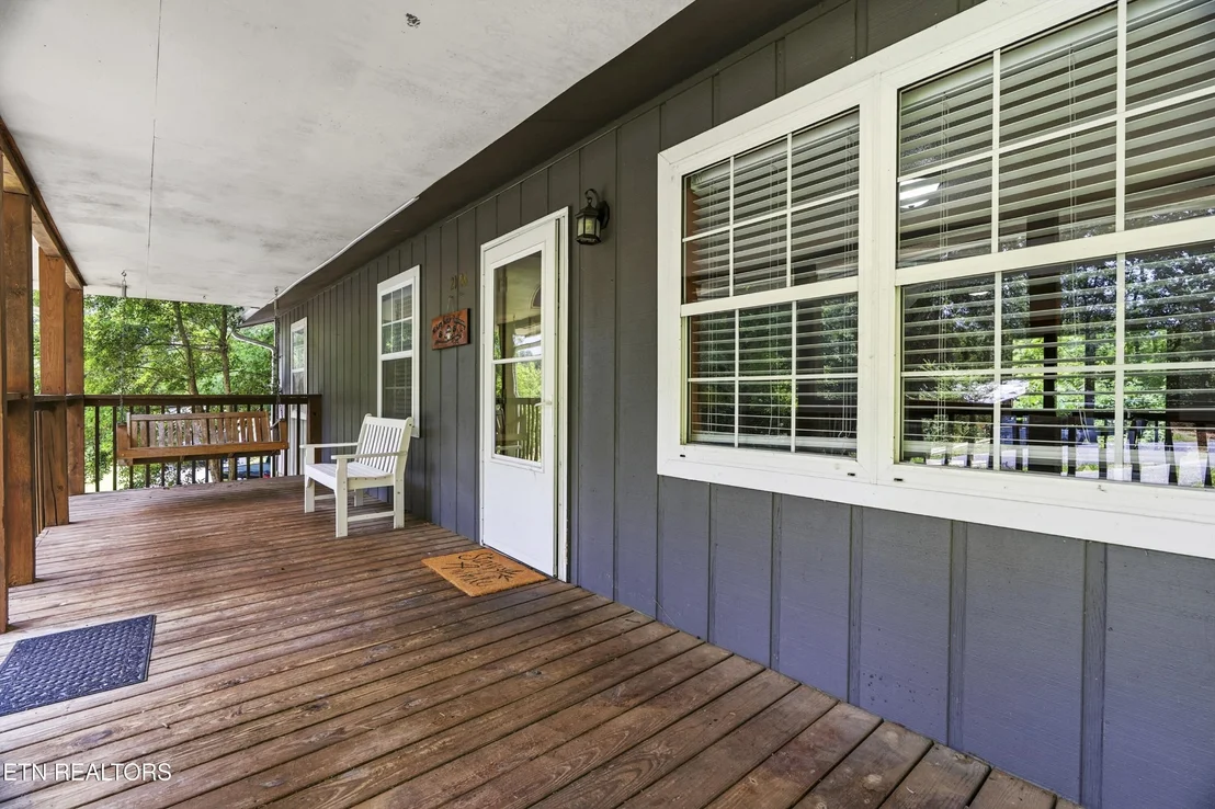 Photo of 2106 Hickory Manor Rd