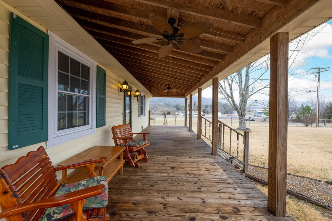 Photo of 102 Hobbs Ridge Road