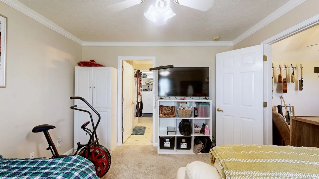 Photo of 136 Coates Rd