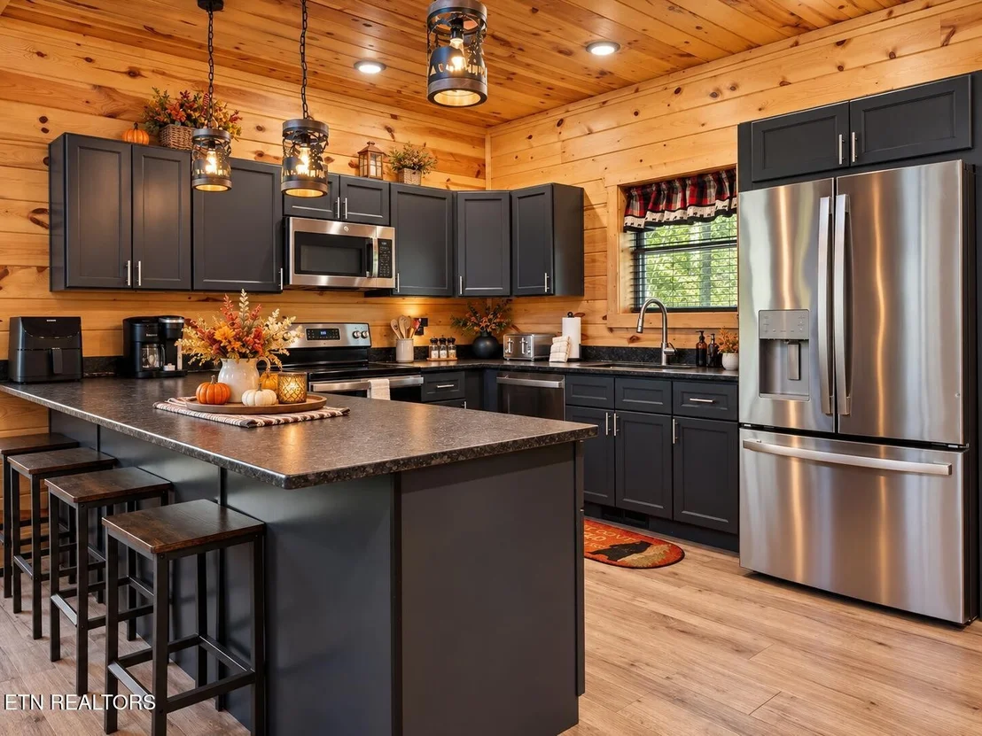 Photo of 663 Lloyd Huskey Rd