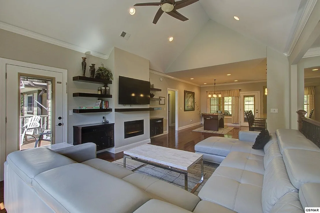 Photo of 712 Pleasant Valley Drive