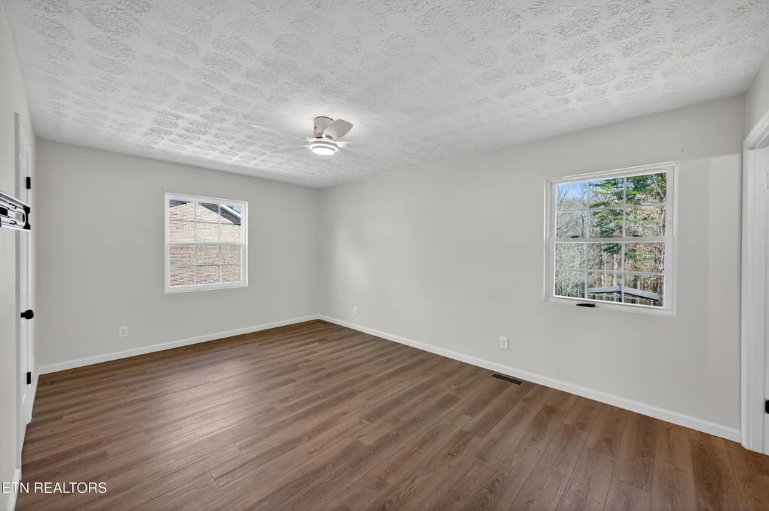 Photo of 1205 Hoss Rd