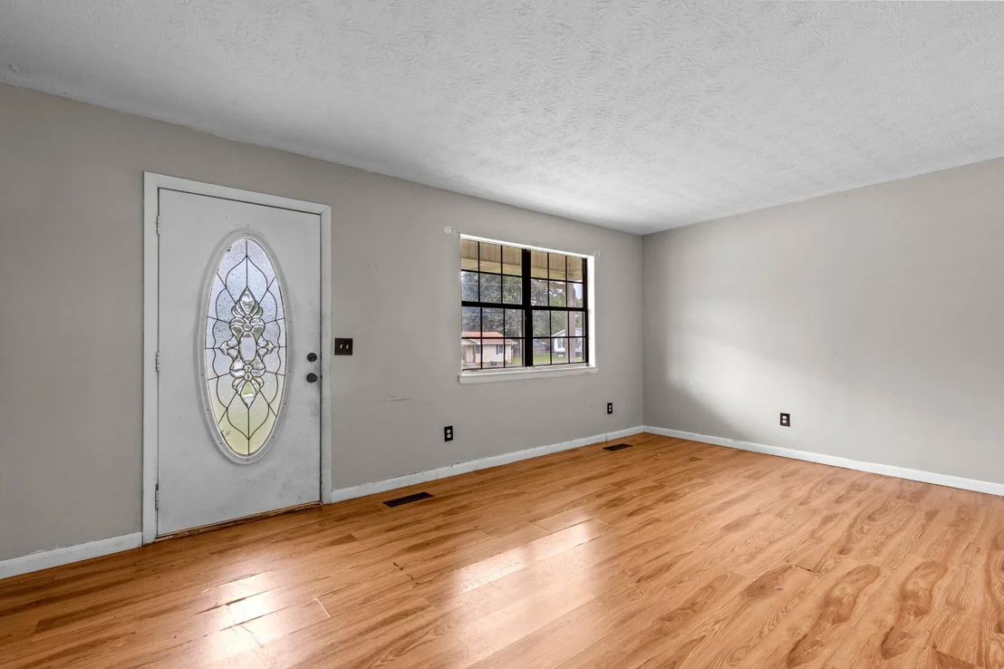 Photo of 155 Gwen Drive
