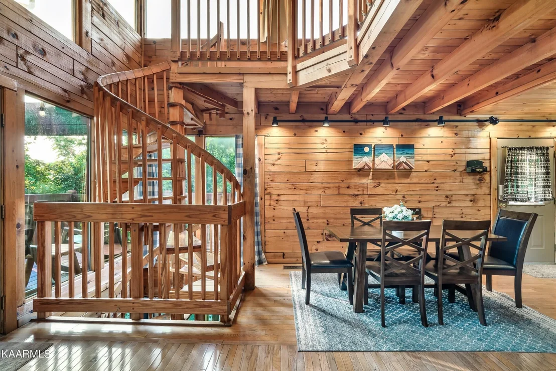 Photo of 529 Hideaway Ridge Circle