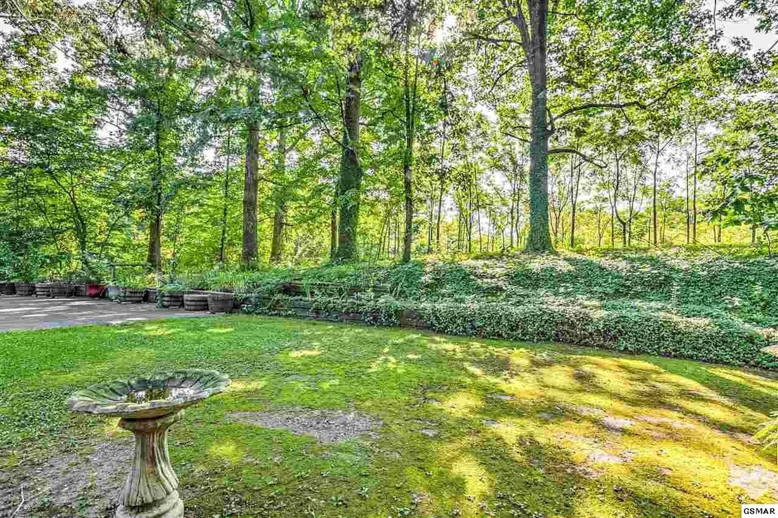 Photo of 1646 White Oak Drive