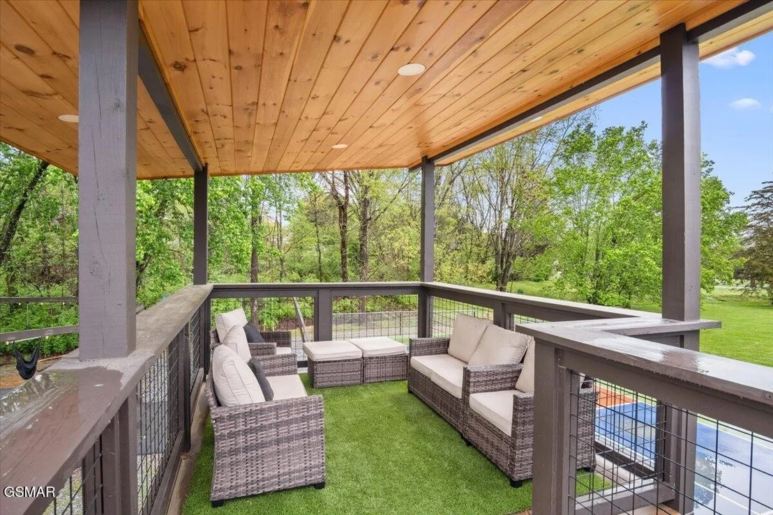 Photo of 621 Hardin Lane