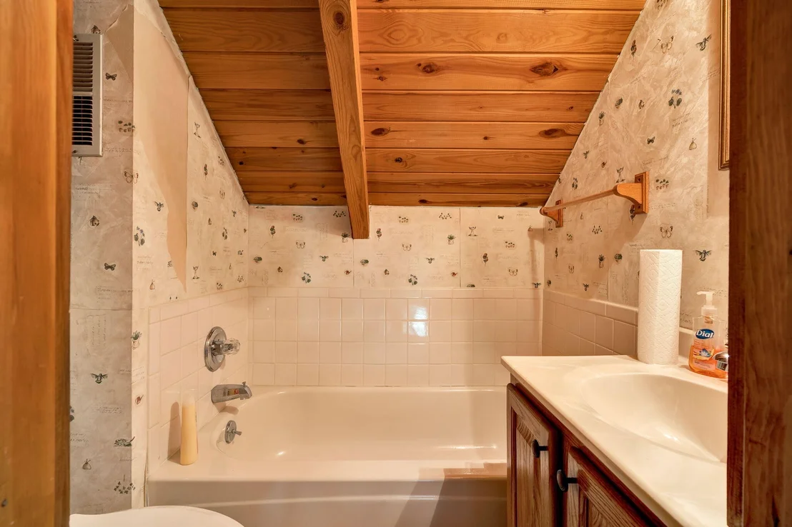 Photo of 252 River Run Road