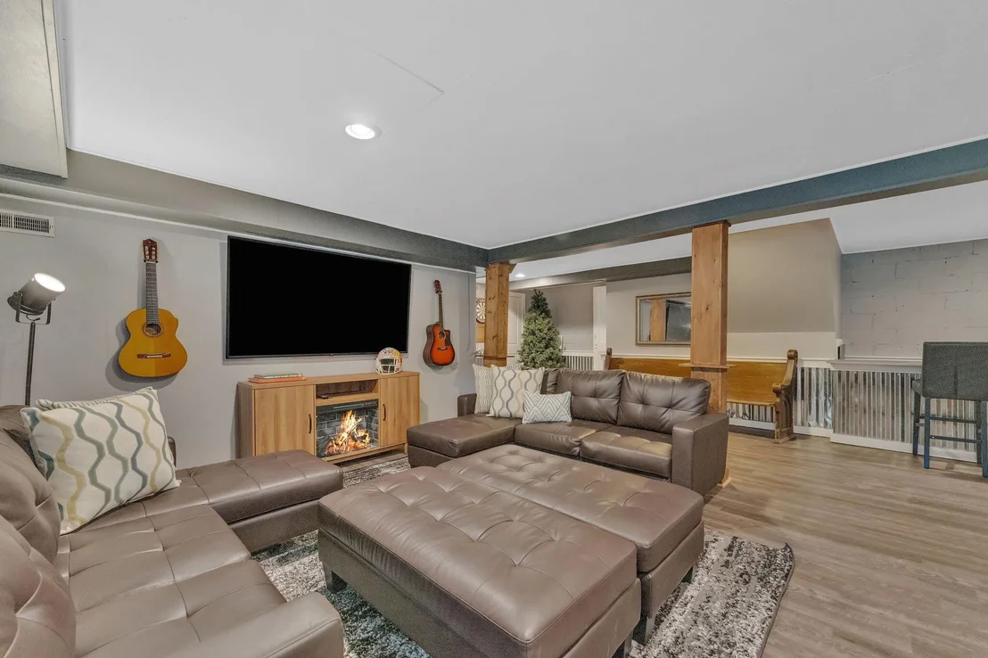 Photo of 1919 Riverview Circle