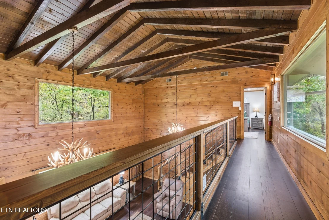 Photo of 2690 High Valley Drive