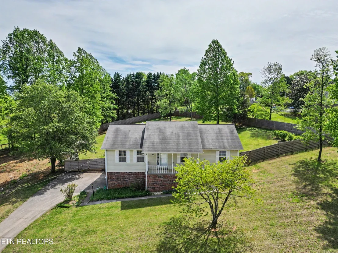 Photo of 862 Hinkle Estates Drive