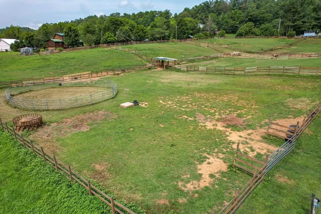 Photo of 7818 Berry Williams Road