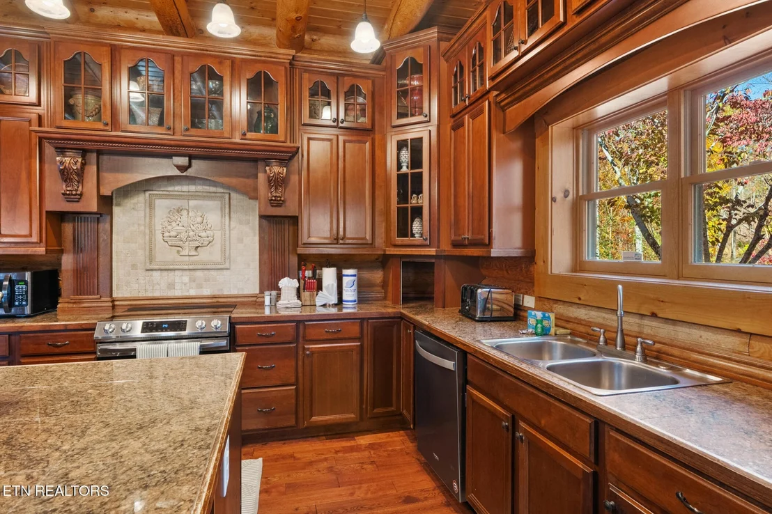 Photo of 2241 Legend Drive