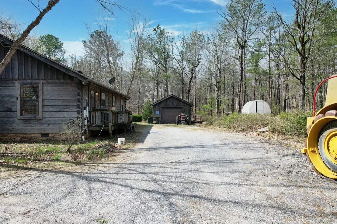 Photo of 561 Mountain View Road
