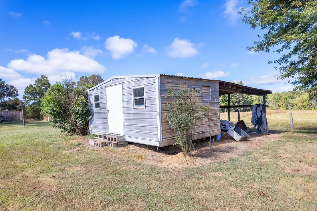 Photo of 2636 Roach Rd