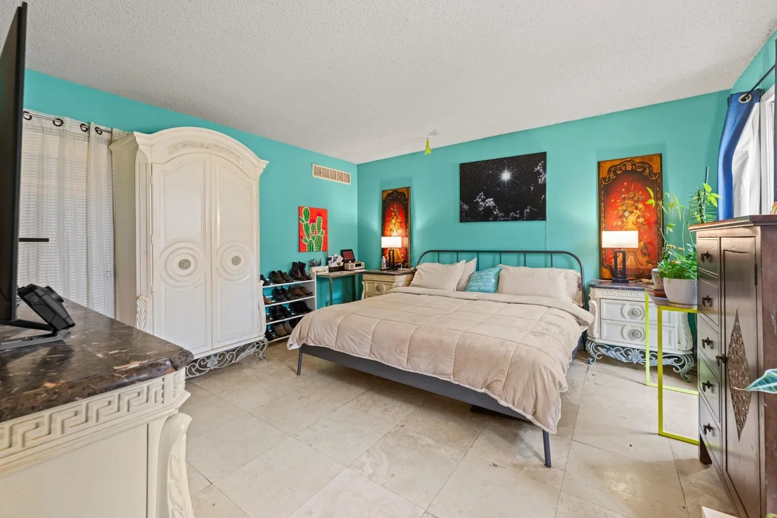 Photo of 2593 LANRICK CV