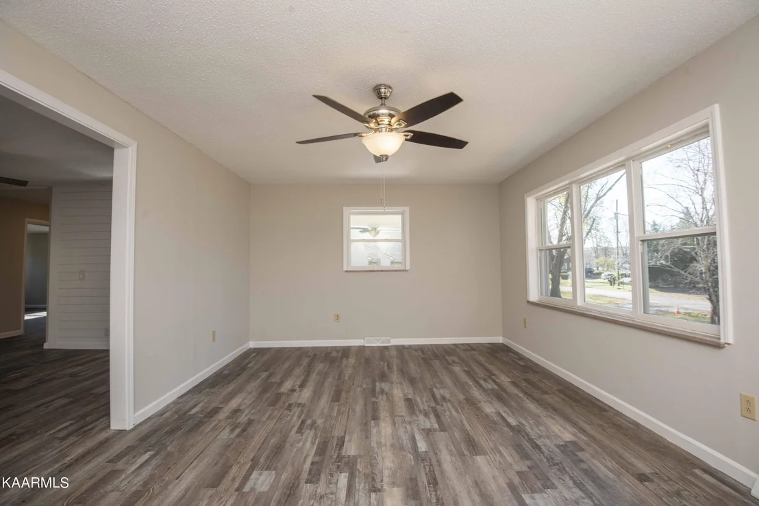 Photo of 3408 Hackberry Rd