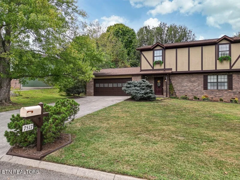 Photo of 7517 Inverrary Circle
