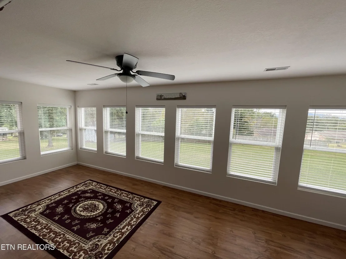 Photo of 421 Woods View Circle