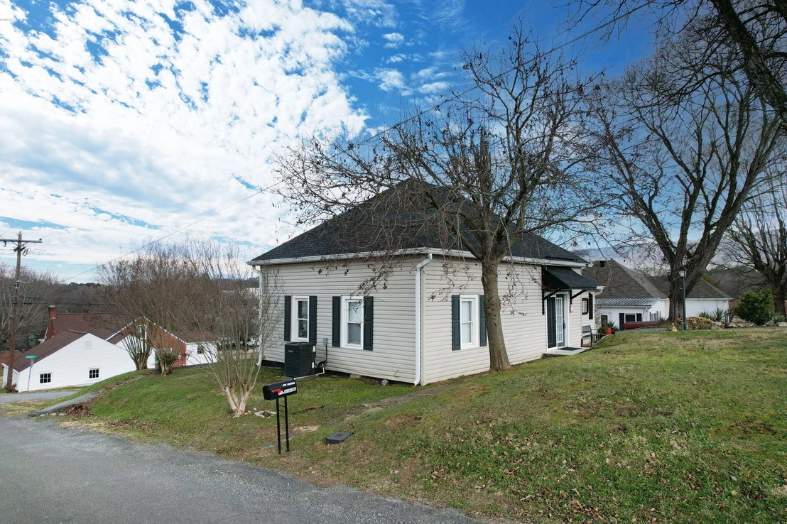 Photo of 138 Highland Drive