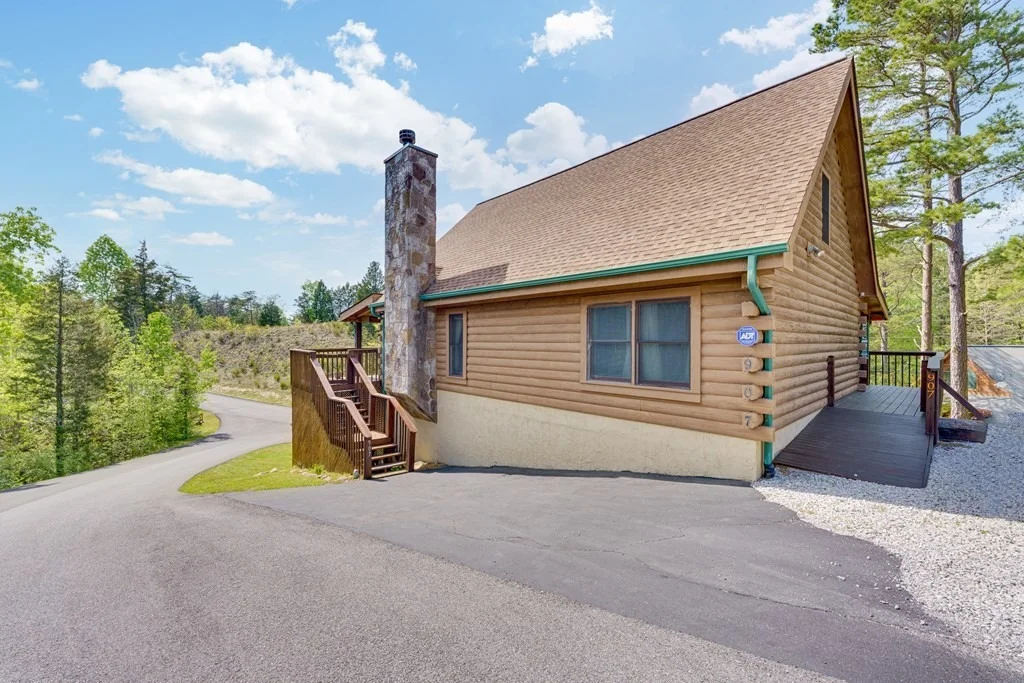 Photo of 907 Buck Way