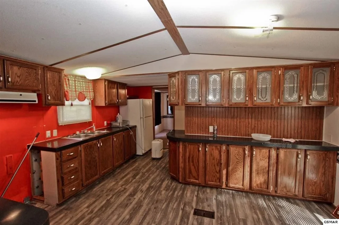 Photo of 2464 Fowler Road