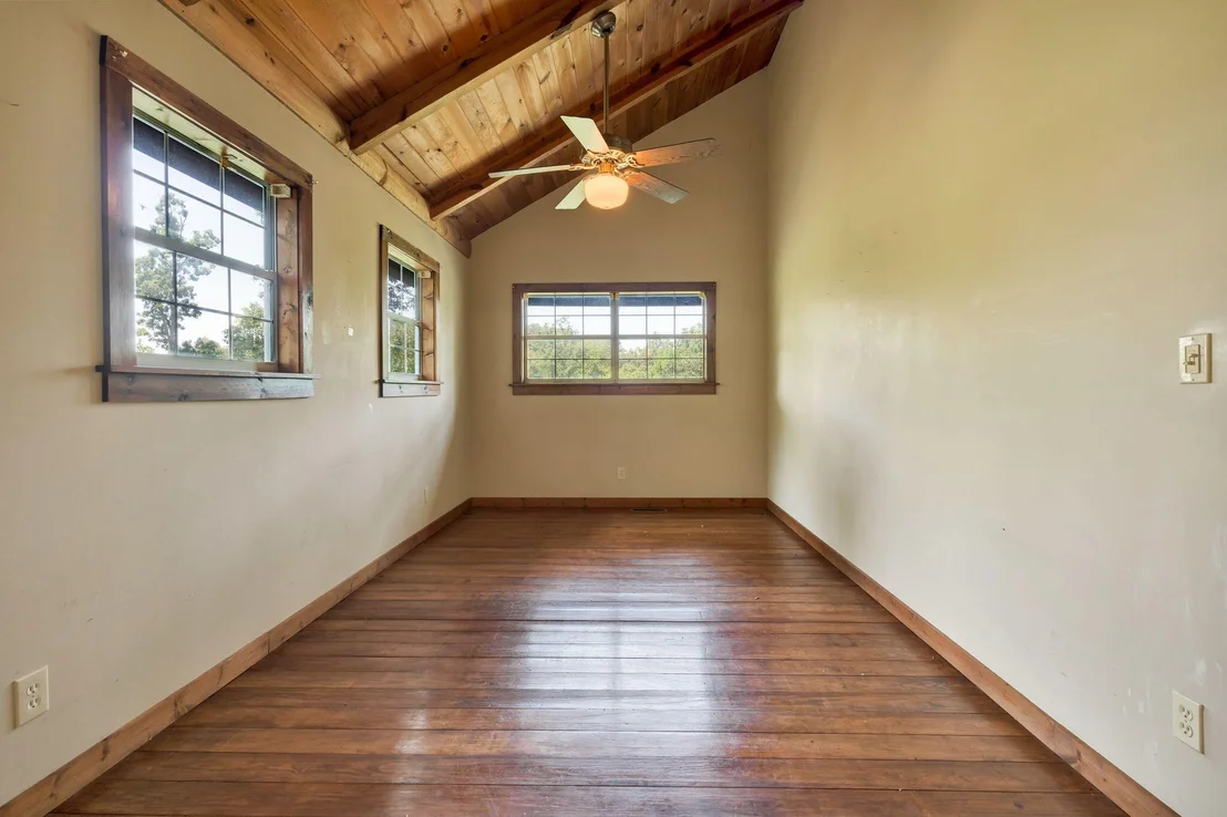 Photo of 252 River Run Road