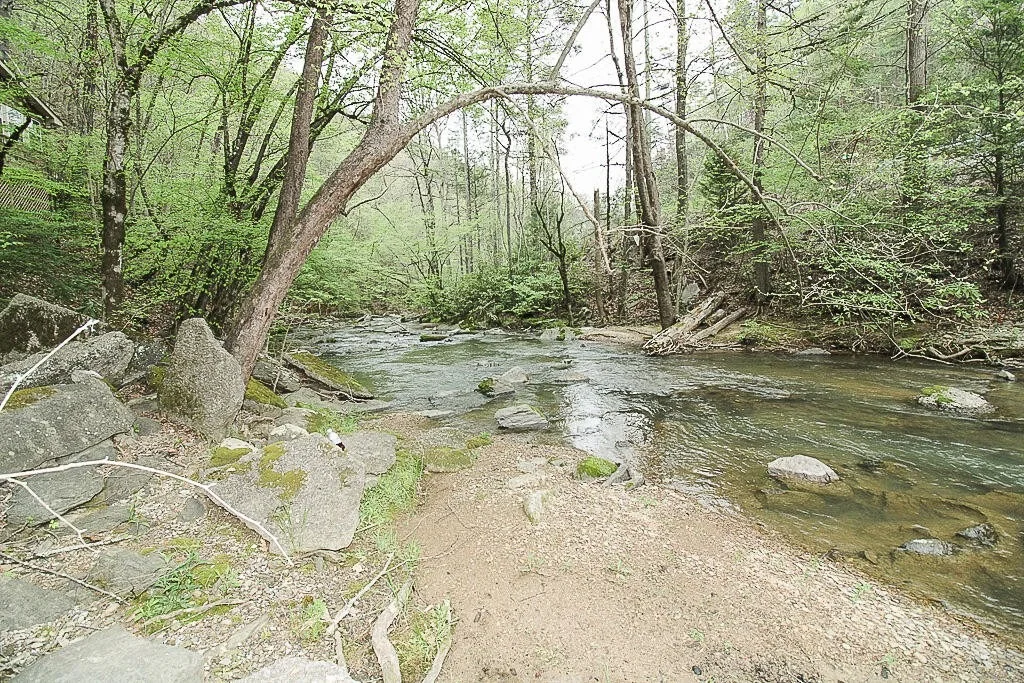 Photo of 2002 Hidden Hollow Way