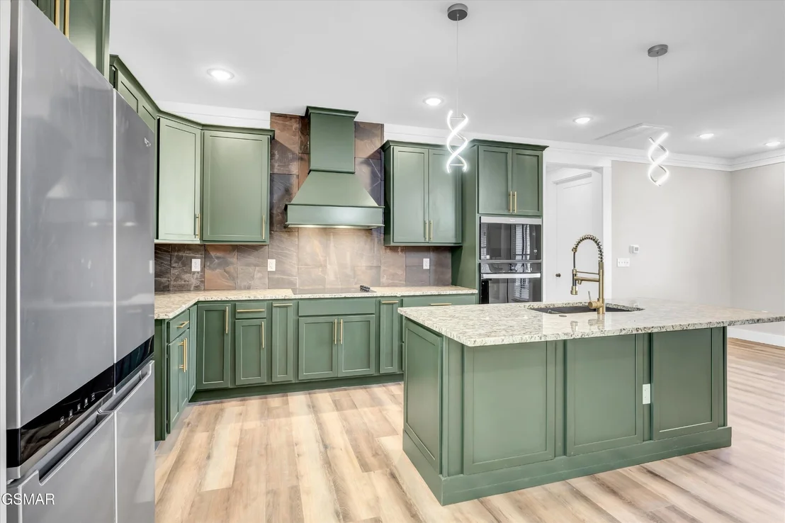 Photo of 2409 Iron Forge Way