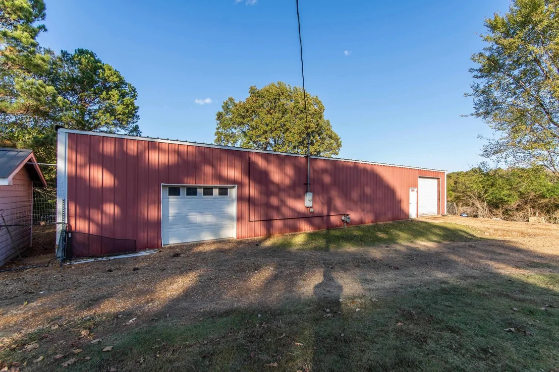Photo of 205 RIDGE RD