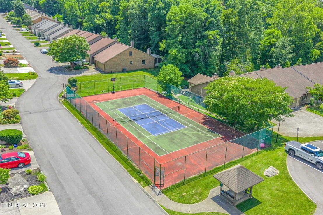 Photo of 453 Amanda Circle