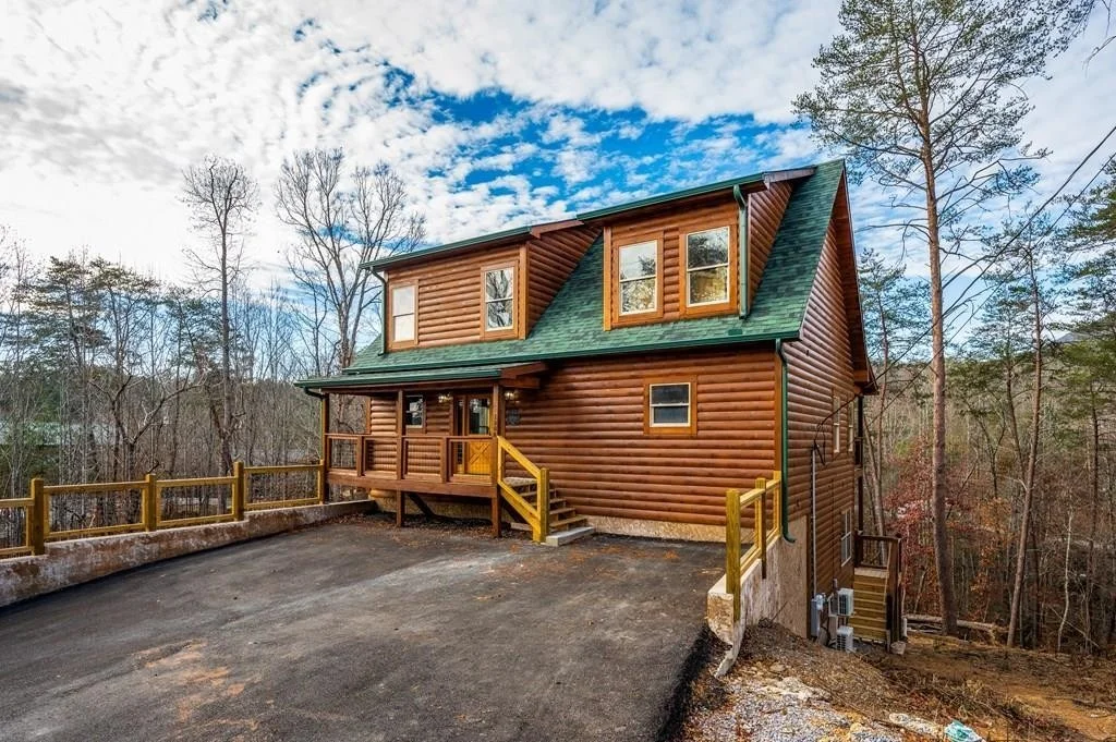 Photo of 1808 Deer Haven Road
