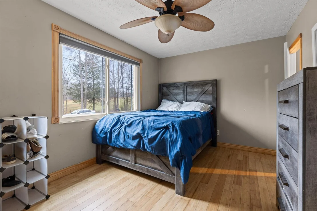 Photo of 321 Thacker Lane