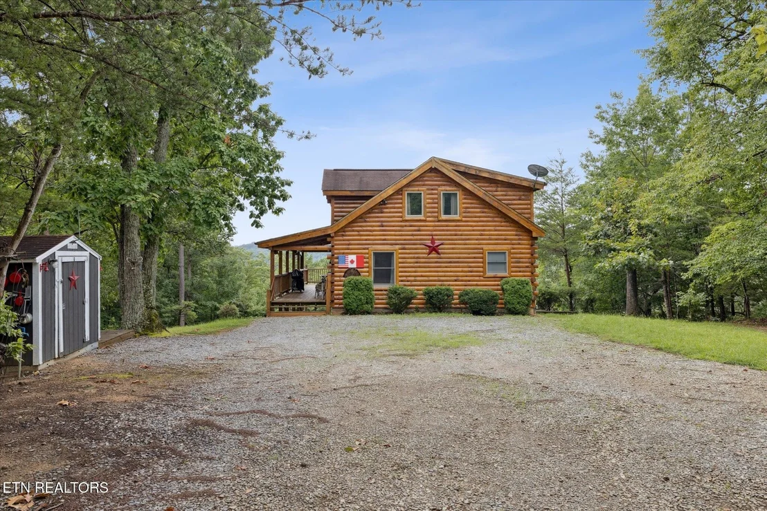 Photo of 1818 Saddle Way
