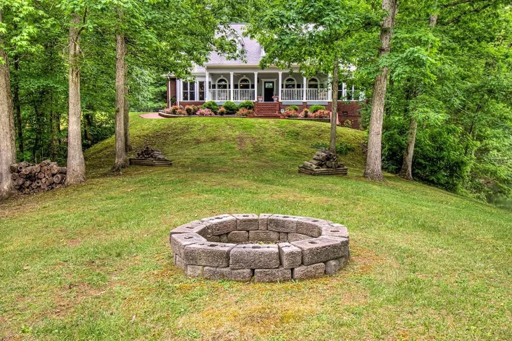 Photo of 987 Willard Way