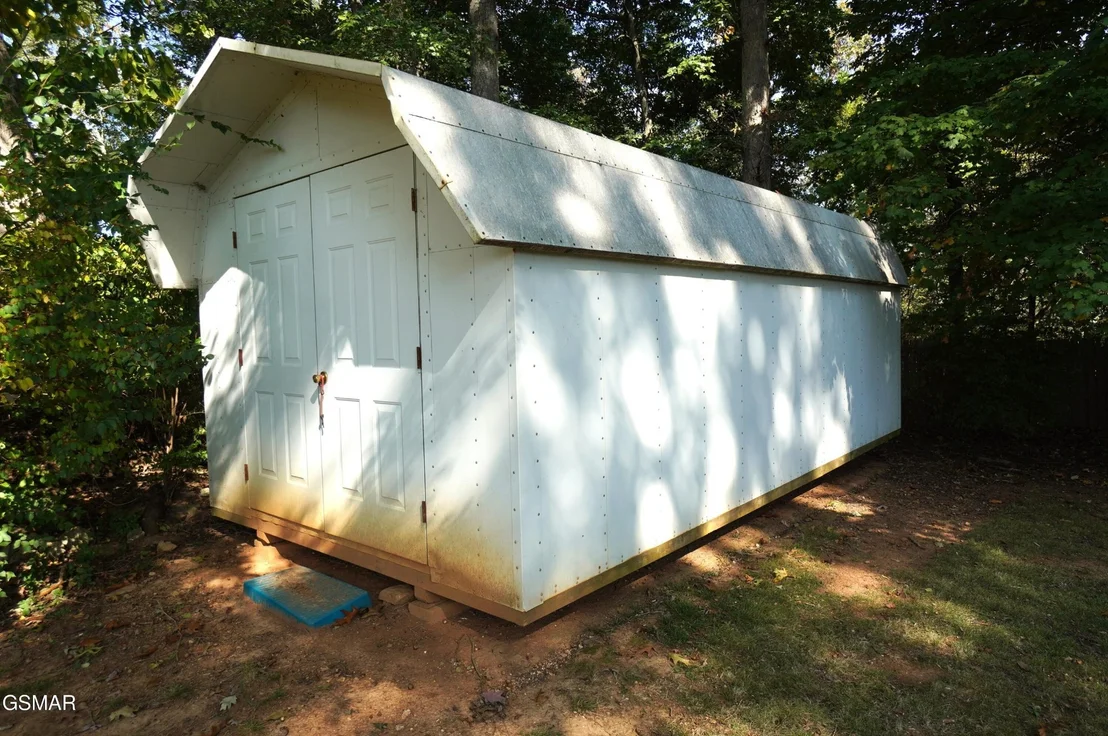 Photo of 564 Whippoorwill Drive